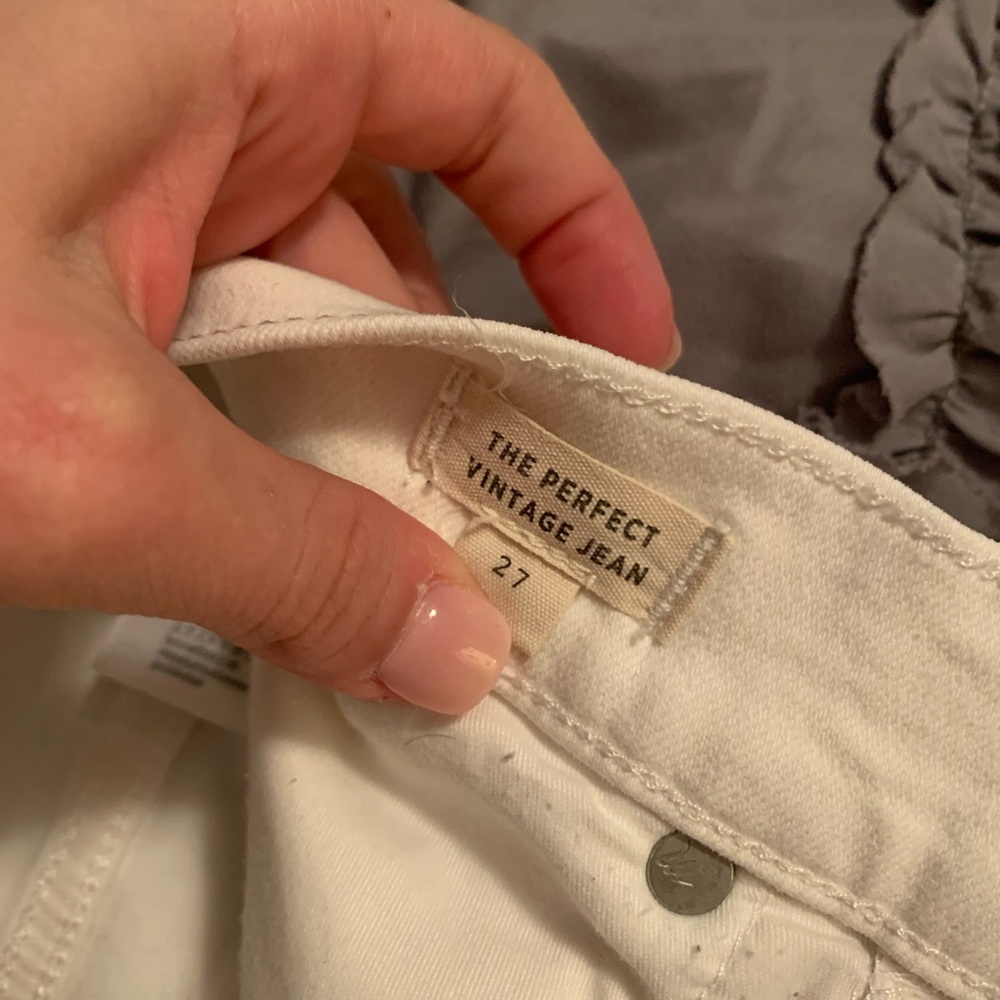 Madewell The Perfect Vintage Jean - Raw Hem Edition in white!